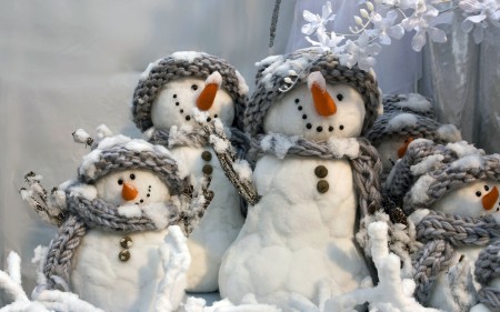 christmas-and-happy-new-year-snowmen-family_2560x1600_94266
